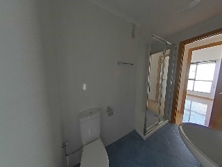 Vivienda en C/ Los Pinos - Valencia - 26