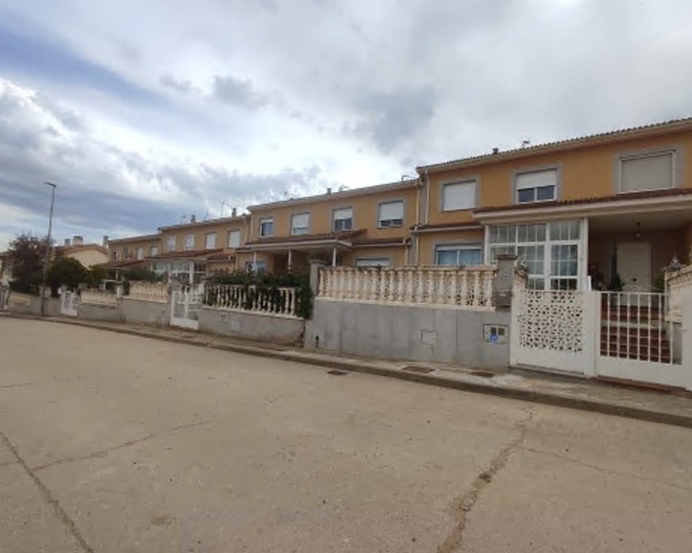 Casa adosada en Cm Los Partidos, Aldearrubia (Salamanca)