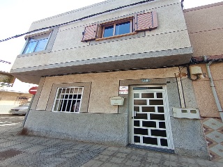 Piso en venta en Santa Lucía De Tirajana de 98  m²