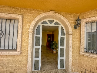 Chalet independiente en Orihuela 24