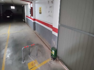 Plaza de garaje en C/ los jardines 7