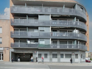 Piso en venta en Terrassa de 77  m²