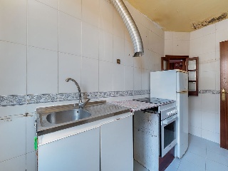 Piso en C/ Juan López Baja - Lucena - Córdoba 13