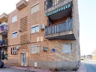 Piso en C/ Cieza 4
