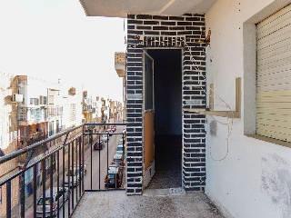 Piso en C/ Cieza 19