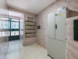 Piso en Pasaje de Teba 27
