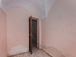 13035-0001 18