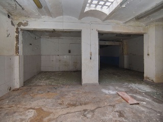 Local Badalona (Barcelona) 30