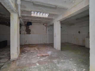 Local Badalona (Barcelona) 32
