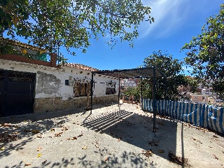 Suelo con vivienda en C/ Gloria, Vélez-Málaga (Málaga) 11