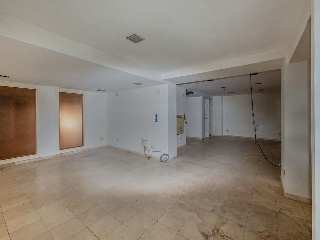 Local comercial en C/ Herrero - Castellón - 22
