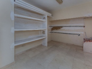 Local comercial en C/ Herrero - Castellón - 23
