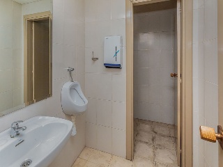 Local comercial en C/ Herrero - Castellón - 25