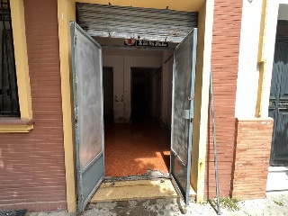 Local en C/ Ángel Solans - Sevilla - 14