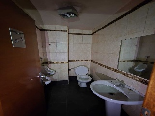 Local en C/ Azahar 5