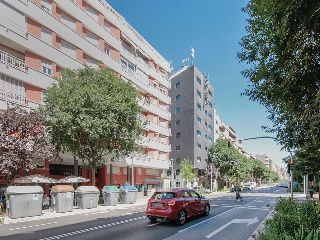 Vivienda en Avenida San Esteve 31