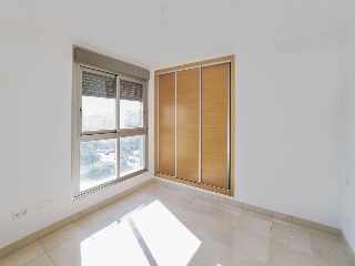 Piso en C/ Vicente Alexandre - Alicante - 42