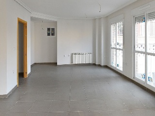 Piso y plazas de garaje en C/ Soledad, Puertollano (Ciudad Real) 23