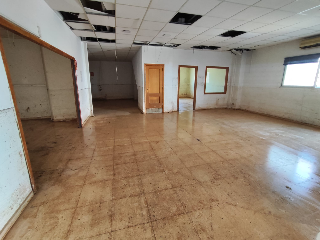 Nave industrial en C/ Sequia de Tormos 2