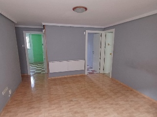 Piso en Pz. De la Obra, Madrid 3