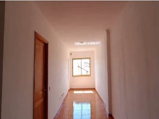 Piso, garaje y trastero en C/ Goya, Santa Lucía de Tirajana (Las Palmas) 5