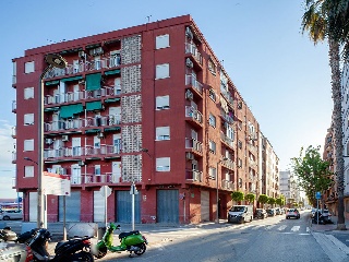Piso en Av Paz 12
