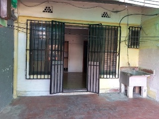 Casa adosada en C/ Santa Anna 23