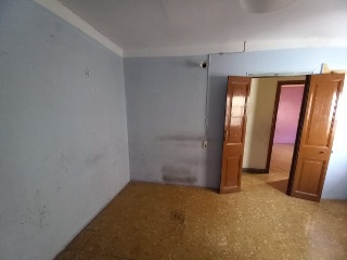 Casa adosada en C/ Santa Anna 28