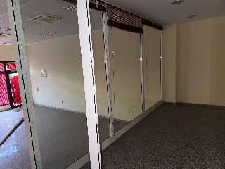 Local en C/ Secundino Alonso 6