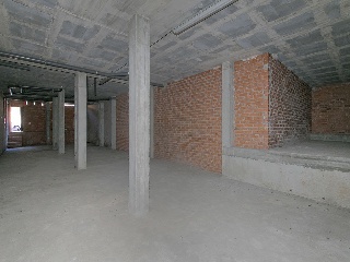 Locales y garajes en C/ Doctor Cistare - Terrassa - Barcelona 5