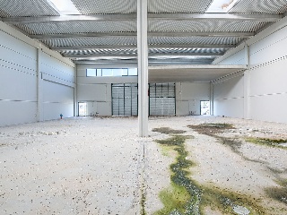 Conjunto de naves industriales en Ayerbe - Huesca 10