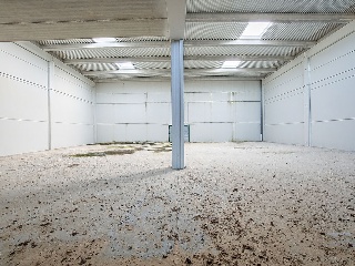 Conjunto de naves industriales en Ayerbe - Huesca 13
