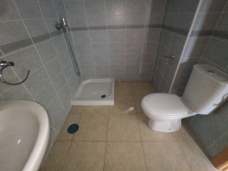 Piso con garajes en C/ Francia 40
