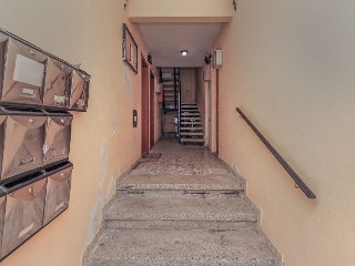 Piso en Av Montsant 19