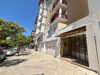 Local en venta en Jaén de 80  m²
