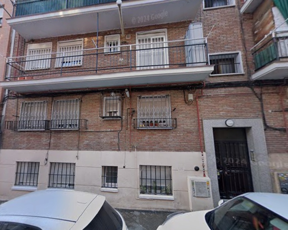 Piso en C/ Sargento Barriga - Madrid -