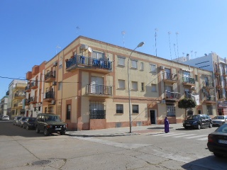 Piso en C/ Emiliano Cabot 2