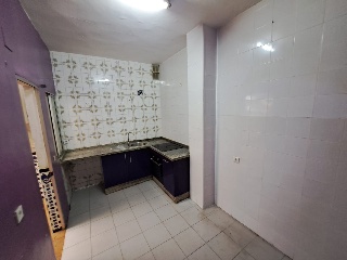 Piso en C/ Emiliano Cabot 4