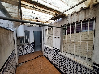Piso en C/ Emiliano Cabot 12