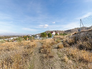Suelo urbano consolidado en C/ Murallas de Lugo - Aranjuez - 25