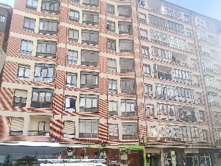 Local en venta en Basauri de 145  m²