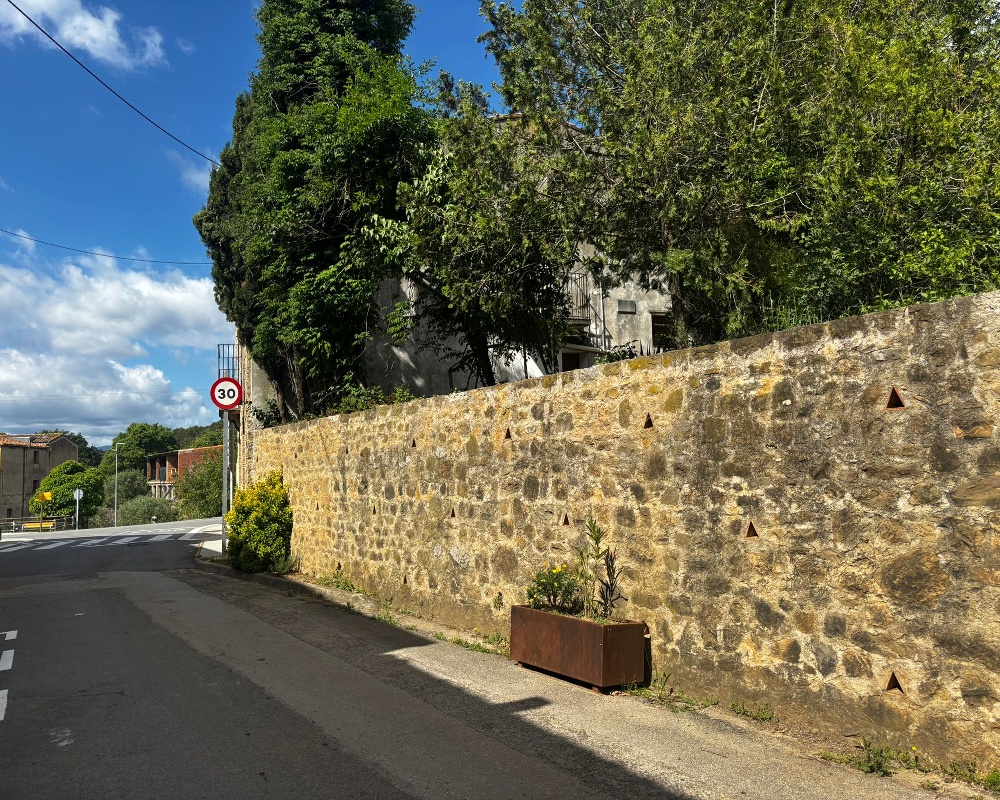 Chalet adosado en C/ Sant Vicens, Maià de Montcal (Girona)