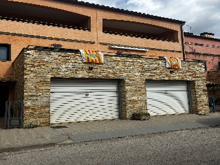 Chalet adosado en C/ Sant Vicens, Maià de Montcal (Girona) 2