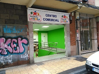 Locales en C/ Aurora - Valladolid - 5