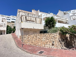 Chalet adosado en Relleu 21