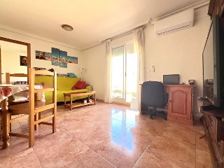 Ático con garaje en Torrevieja 10