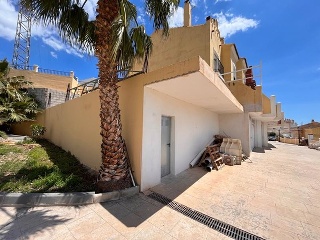 Piso en venta en Nerja de 82  m²