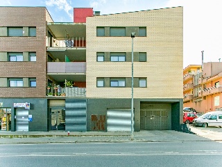 Plaza de garaje en Av Coronel Estrada - Hostalric - Girona 3