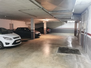 Plaza de garaje en Av Coronel Estrada - Hostalric - Girona 8