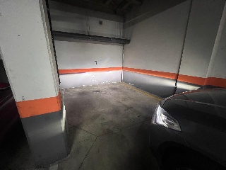 Piso con garajes en C/ Ordicia - Madrid - 17